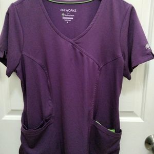 HH Works Size M Scrub Top